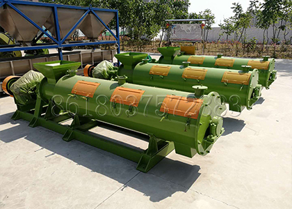 Chicken manure organic fertilizer granulator