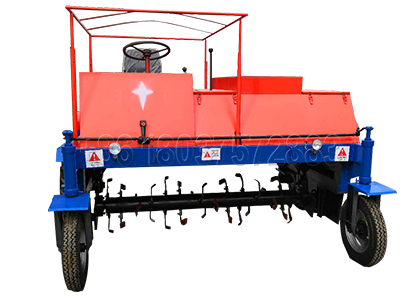 Turning machine for manure composting